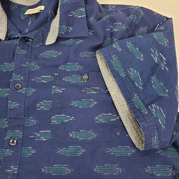 Carbon 2 Cobalt Men's Short Sleeve Button Up Shirt Blue Aztec Patterned Size L - Picture 7 of 10